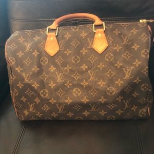 Vintage Louis Vuitton speedy 35